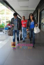 Ranbir Kapoor, Priyanka Chopra spotted at Mumbai airport back from New York on 6th March 2010 (16).JPG